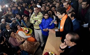 Bedi promises better admn, policing if voted to power