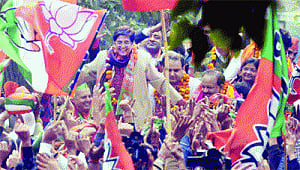 All Titans on board for poll