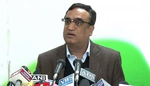 Congress doesn't believe in 'Indian-ness' of Modi: Maken