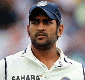 Ishant, Jadeja available for selection: Dhoni