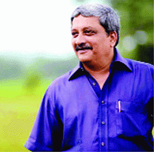 Parrikar reviews security in Assam