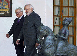 Singapore president meets Modi, Smart Cities, skills on agenda