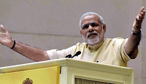 Modi invites global manufacturers to Make in India