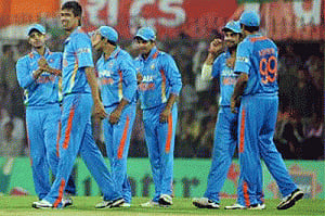 B-Town thanks Indian cricket team for perfect Sunday