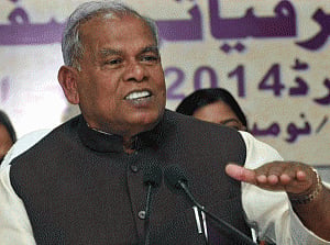Nitish should work on my agenda for welfare of poor: Manjhi