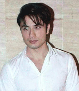 It's a girl! Ali Zafar becomes father again