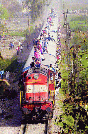 Common sense budget to fix rlys' woes