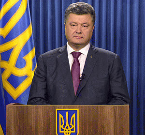 Ukraine leader says troop deaths 'serious breach' of truce