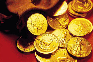 Gold remains steady on scattered buying; silver recovers