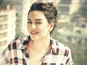 Sonakshi Sinha begins shooting Murugadoss's next