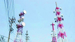 Spectrum auction enters day 17, upfront payments likely in FY16