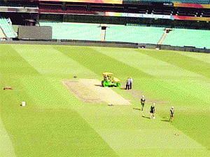 SCG pitch & 22 yards of speculation