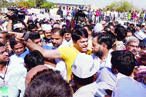 AAPocalypse in Kejri's kingdom