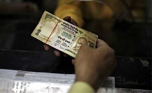 Top income tax official arrested on bribery charge