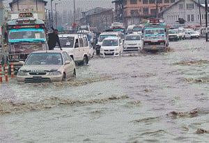 Avalanche warning for 6 Kashmir districts