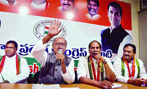 Digvijay doesn't rule out Rahul heading Congress