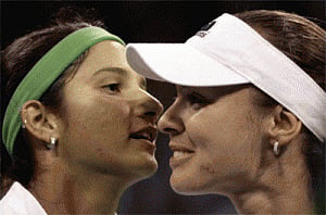 Sania-Martina enter Miami Open final