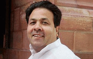 Rajiv Shukla named IPl chairman