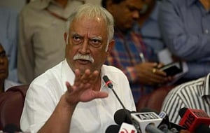 Aviation minister says he carries matchboxes on flights