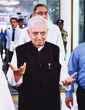 Partners fight over Pandits' home turf