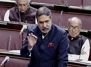 Cong threatens to hit back at PM from foreign soil