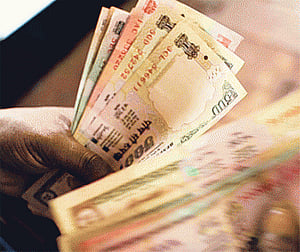 Taxpayers to disclose bank accounts, foreign travel to I-T