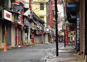 Normal life hit by Karnataka bandh over Cauvery issue