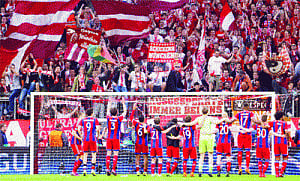 Bayern hit Porto for six
