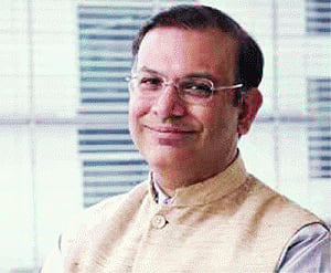 Govt considering clarificatory amendments to MAT rules, says Sinha