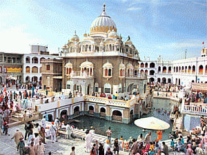 Four-member Sikh family goes missing in Pakistan