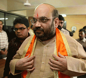 Amit Shah meets Gajendra Singh's family