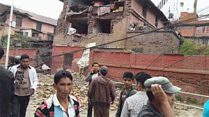 155 from Assam in quake-hit Nepal, 65 untraceable
