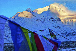 Stuck on Chinese side, 20 Indians have mountain to climb