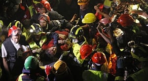 Nepal quake: Woman rescued alive after 128 hours