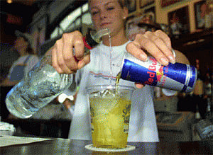 Energy drinks-alcohol combo ups drinking abuse: Study