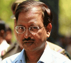 Satyam case: Raju moves sessions court against conviction