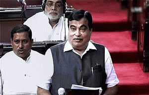 Oppn demand for Gadkari's resignation generates heat in Par