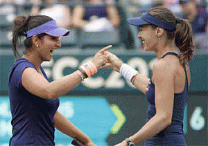Sania-Martina enter Rome Masters quarters