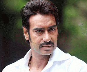 Ajay Devgn impresses in 'Shivaay' first look