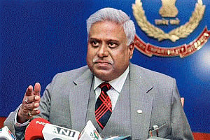 Sinha's meetings inappropriate, need to be investigated: SC