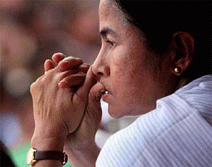 Mamata Banerjee calls for national iron-ore policy