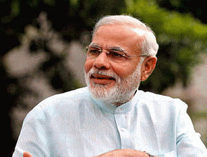 Modi's fashion statement is cool, say designers