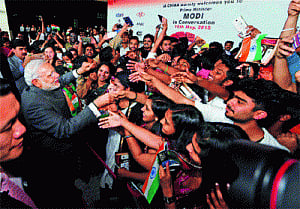 Ride the winds of change: Modi to Chinese investors
