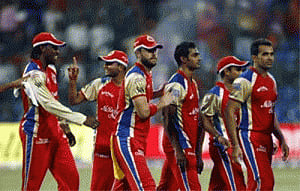 Frenzied fans bet on RCB making it to semis