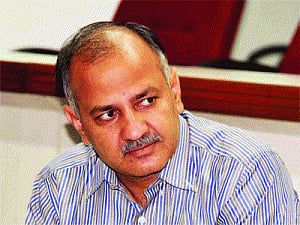 Can't ignore Raj Niwas' order: Officers to CM