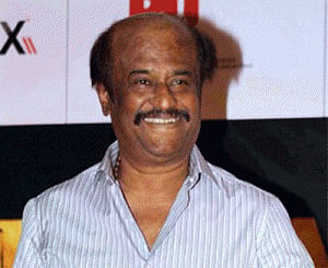 Rajinikanth attends Jayalalithaa's swearing-in ceremony