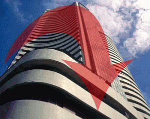 Sensex down 132 points; healthcare stocks fall