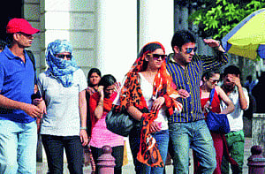IMD issues 'red box'  warning as India boils