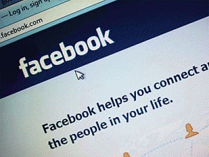 Why we browse Facebook when we want to take a break