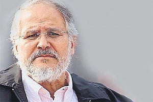 lG says Delhi govt needs to take sanction on Bihar officers